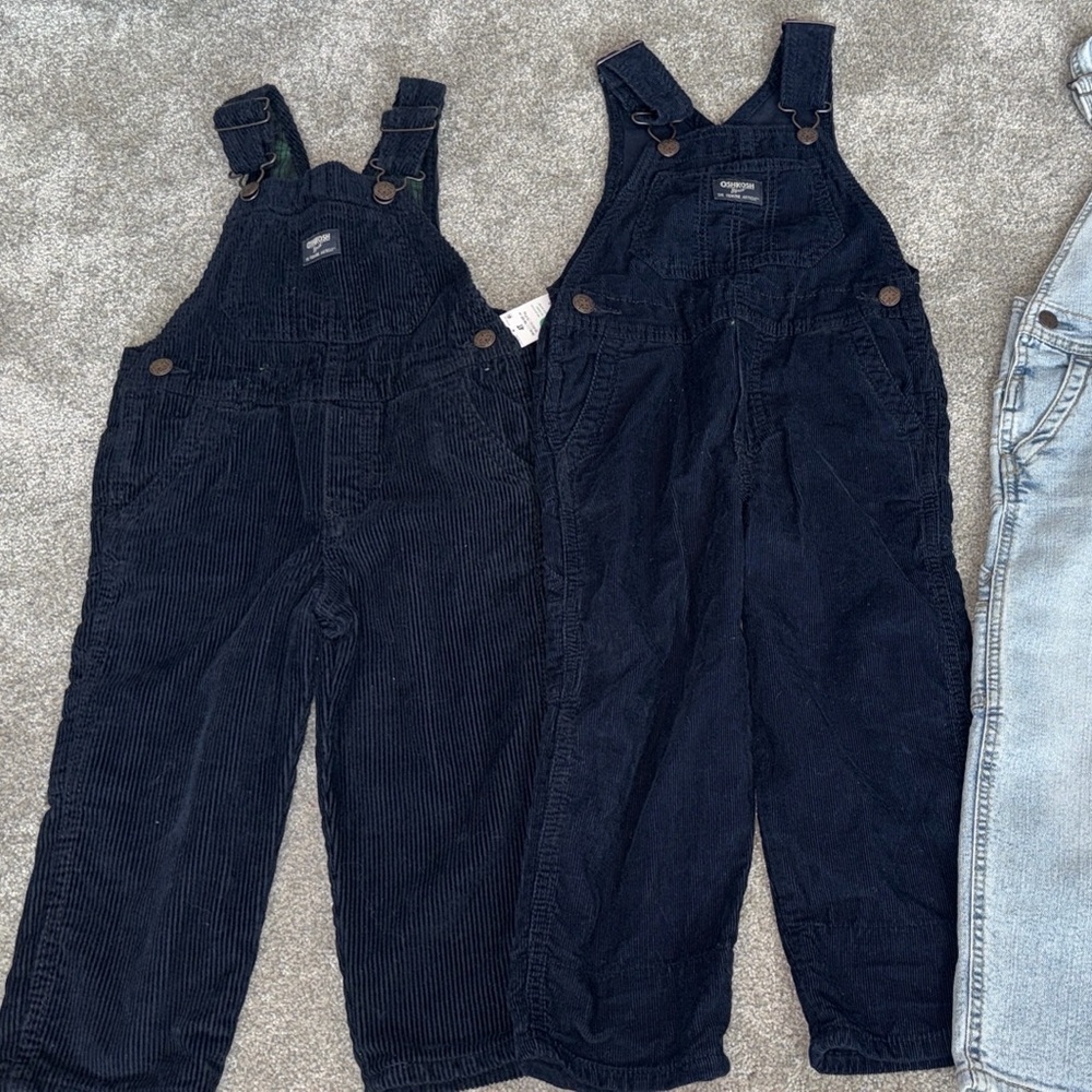 OshKosh B'gosh Navy Blue Overalls Classic Bib Style